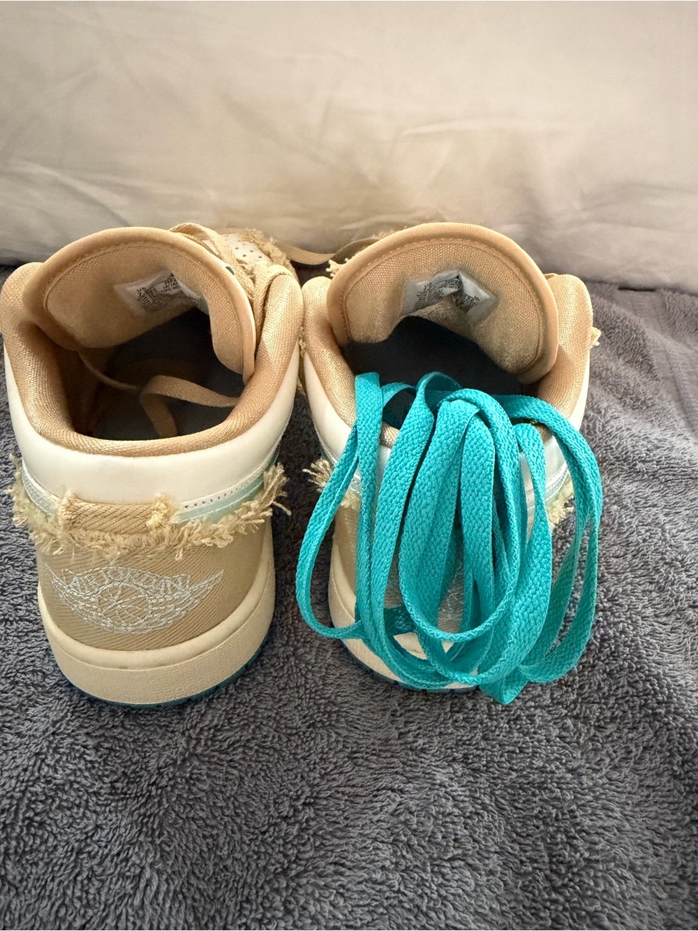 Jordan 1 Low SE “Wave” (Sesame/Dusty Cactus) Women’s Size 7.5 - Picture 10 of 11